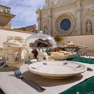 https://bb-i-sei-volti-lecce.lecce-hotels.com